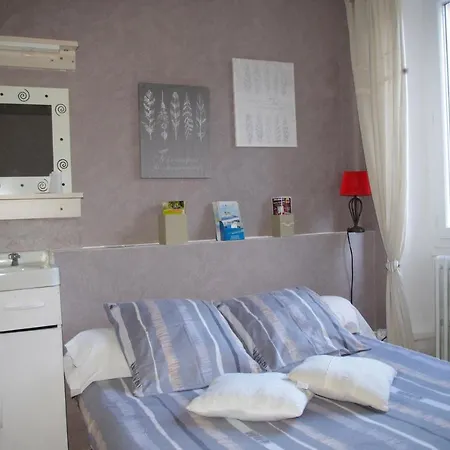 Du Bramont Bed & Breakfast